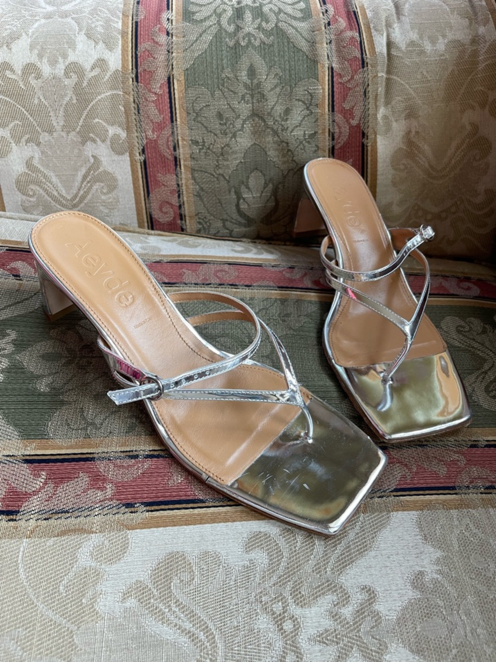 Aeyde Women Heel Silver Sandals. Size 11 Women 
N12-14